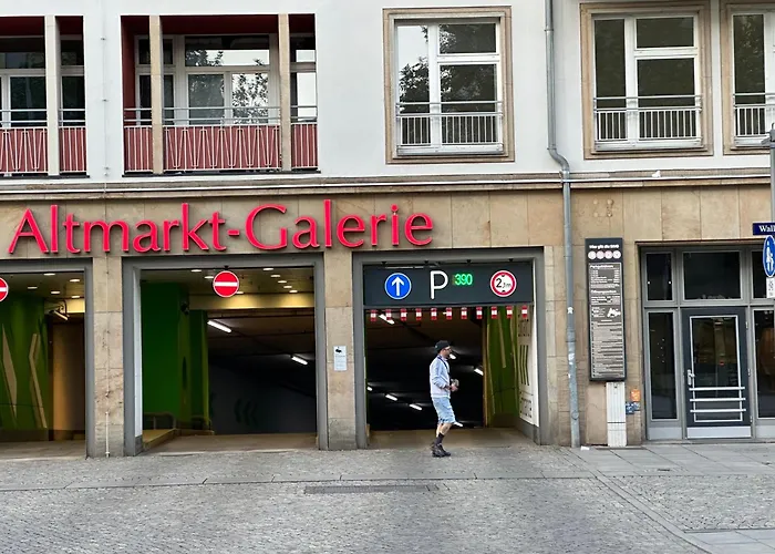 Design Centre - Enjoy And Relax * Δρέσδη