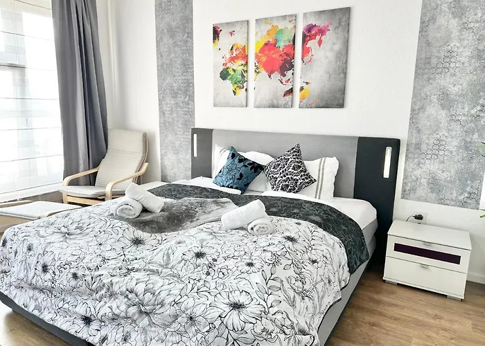 Design Centre - Enjoy And Relax *