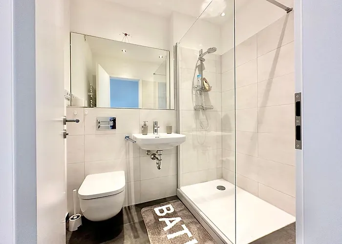 Design Centre - Enjoy And Relax *