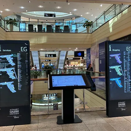 Design Centre - Enjoy And Relax Апартаменты